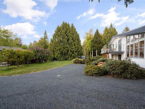 661 Belyea Rd, Qualicum Beach, BC 