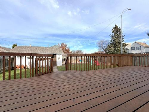 1401 Cuthbertson Place, Thunder Bay, ON - Outdoor