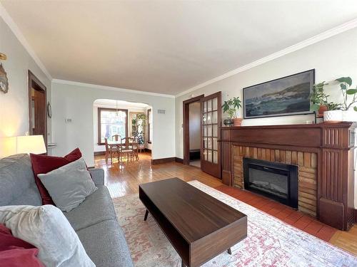 1401 Cuthbertson Place, Thunder Bay, ON - Indoor Photo Showing Living Room With Fireplace