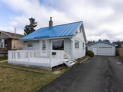 3250 Wilroy Avenue, Thunder Bay, ON - Outdoor