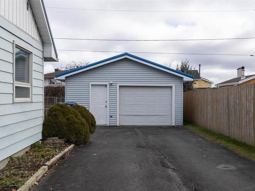 3250 Wilroy Avenue, Thunder Bay, ON - Outdoor With Exterior