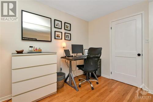 160 Primrose Avenue, Ottawa, ON - Indoor Photo Showing Office