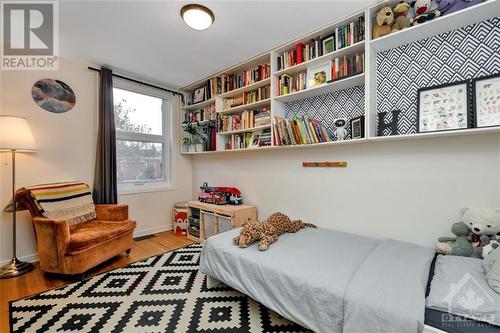 160 Primrose Avenue, Ottawa, ON - Indoor Photo Showing Bedroom