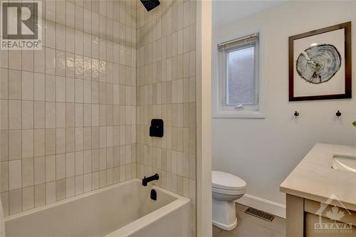 160 Primrose Avenue, Ottawa, ON - Indoor Photo Showing Bathroom