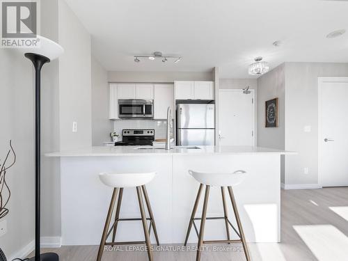 512 - 55 East Liberty, Toronto, ON - Indoor Photo Showing Kitchen