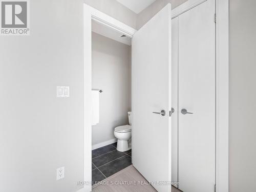 512 - 55 East Liberty, Toronto, ON - Indoor Photo Showing Bathroom