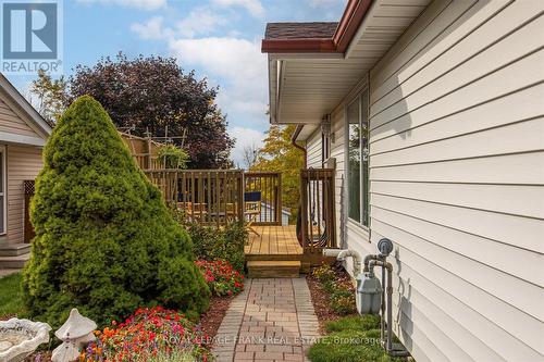 696 Down Crescent, Oshawa (Donevan), ON - Outdoor With Deck Patio Veranda