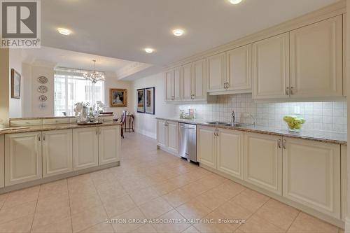 605 - 55 Delisle Avenue, Toronto, ON - Indoor Photo Showing Kitchen With Double Sink