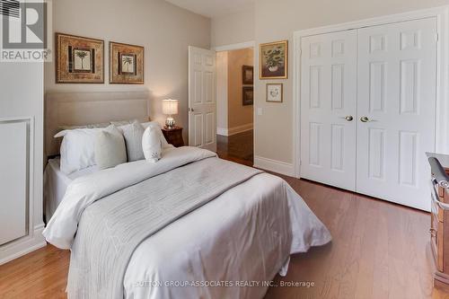 605 - 55 Delisle Avenue, Toronto, ON - Indoor Photo Showing Bedroom