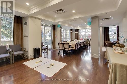 605 - 55 Delisle Avenue, Toronto, ON - Indoor Photo Showing Dining Room