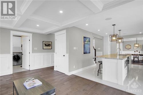 1598 Shauna Crescent, Ottawa, ON - Indoor Photo Showing Kitchen