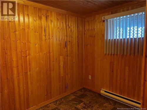 587 Canada Road, Edmundston, NB - Indoor Photo Showing Other Room