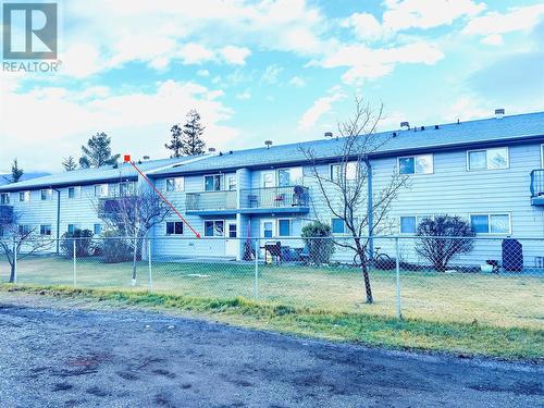 302 10Th Avenue Unit# 106, Invermere, BC - Outdoor