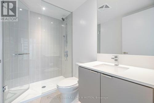 1404 - 3883 Quartz Road, Mississauga, ON - Indoor Photo Showing Bathroom