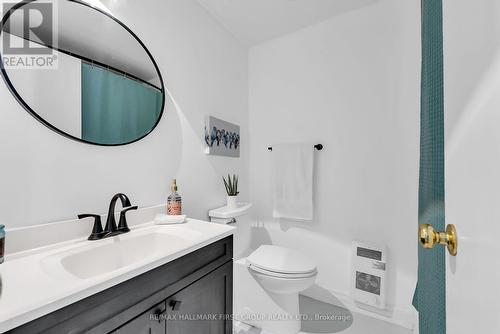 54-175 Trudelle Street, Toronto, ON - Indoor Photo Showing Bathroom