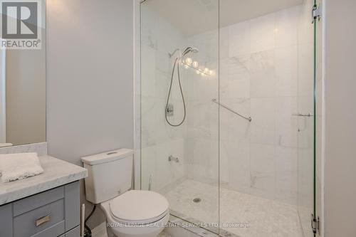 108 - 2511 Lakeshore Road W, Oakville, ON - Indoor Photo Showing Bathroom