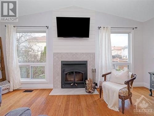 53 Saddlehorn Crescent, Kanata, ON - Indoor Photo Showing Living Room With Fireplace