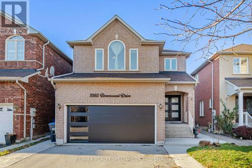 7565 Doverwood Drive, Mississauga, ON - Outdoor With Facade