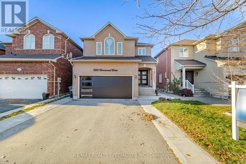 7565 Doverwood Drive, Mississauga, ON - Outdoor With Facade