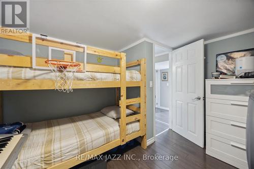 256 Baldwin Street, Oshawa (Donevan), ON - Indoor Photo Showing Bedroom