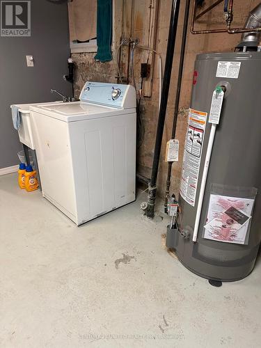 719 Herman Street, Peterborough (Otonabee), ON - Indoor Photo Showing Laundry Room