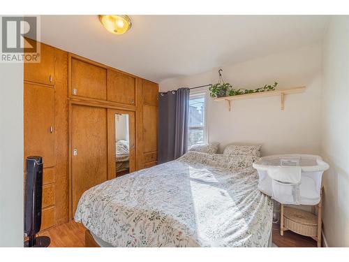 223 Beach Avenue, Kamloops, BC - Indoor Photo Showing Bedroom