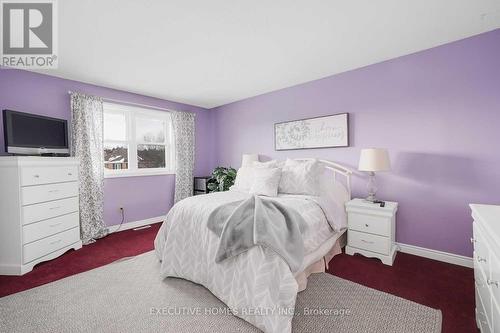 2 Renwick Road, Clarington, ON - Indoor Photo Showing Bedroom