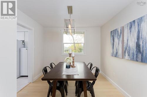 4 Robin Street, Rockingham, NS - Indoor Photo Showing Dining Room