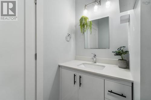 10-20 Cordwood Lane, Upper Hammonds Plains, NS - Indoor Photo Showing Bathroom