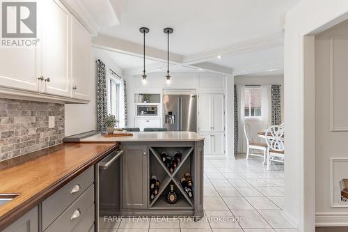 7 Zachary Drive, Brampton, ON - Indoor Photo Showing Kitchen