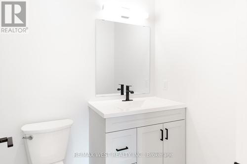 62 Evans Street, Prince Edward County, ON - Indoor Photo Showing Bathroom