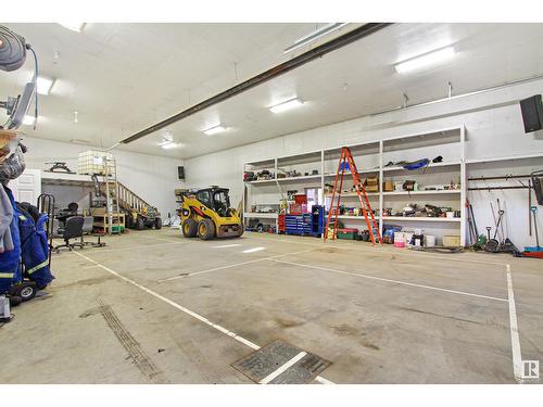 208 41124 Twp Rd 630, Rural Bonnyville M.D., AB - Indoor Photo Showing Garage