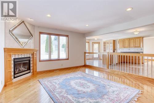 5760 Wayne Street, Lasalle, ON - Indoor With Fireplace