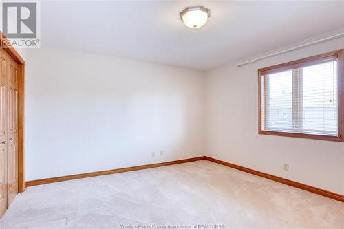 5760 Wayne Street, Lasalle, ON - Indoor Photo Showing Other Room