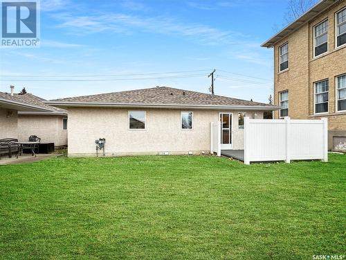 402 4Th Street W, Fort Qu'Appelle, SK - Outdoor