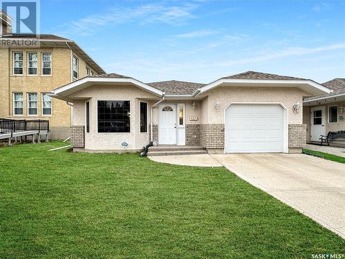 402 4Th Street W, Fort Qu'Appelle, SK - Outdoor With Facade