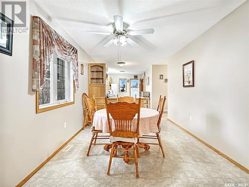 402 4Th Street W, Fort Qu'Appelle, SK - Indoor Photo Showing Dining Room