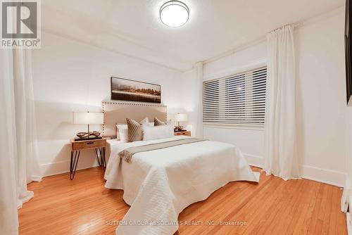 82 Roseneath Gardens, Toronto, ON - Indoor Photo Showing Bedroom