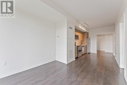 612 - 3237 Bayview Avenue, Toronto, ON - Indoor