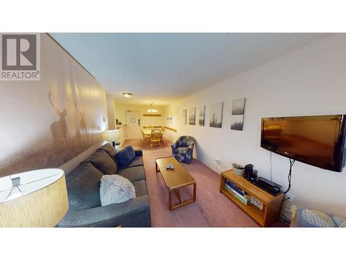 5369 Fernie Ski Hill Road Unit# 204, Fernie, BC - Indoor Photo Showing Living Room