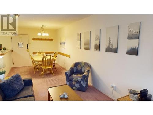 5369 Fernie Ski Hill Road Unit# 204, Fernie, BC - Indoor Photo Showing Living Room