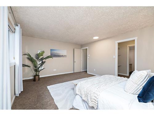 12308 85 St Nw, Edmonton, AB - Indoor Photo Showing Bedroom