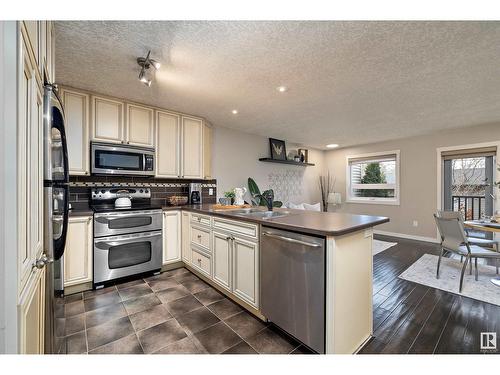 12308 85 St Nw, Edmonton, AB - Indoor Photo Showing Kitchen