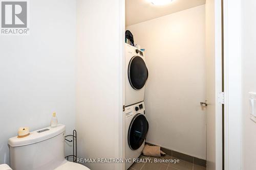 2114 - 158 Front Street, Toronto, ON - Indoor Photo Showing Laundry Room