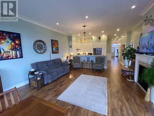 18 4022 Yeo Street, Terrace, BC - Indoor Photo Showing Living Room