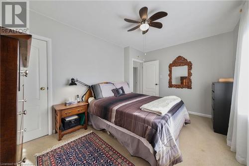 7 Underhill Avenue, Dundas, ON - Indoor Photo Showing Bedroom