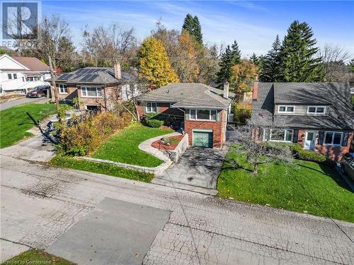 7 Underhill Avenue, Dundas, ON - Outdoor