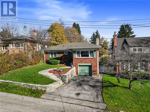 7 Underhill Avenue, Dundas, ON - Outdoor