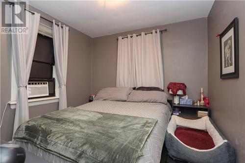 335 Albinson Street, Sudbury, ON - Indoor Photo Showing Bedroom