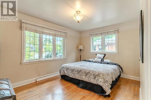 9 Orchard Drive, Barrie, ON - Indoor Photo Showing Bedroom